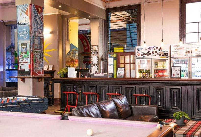 酒店 Sundancer Backpackers Hostel