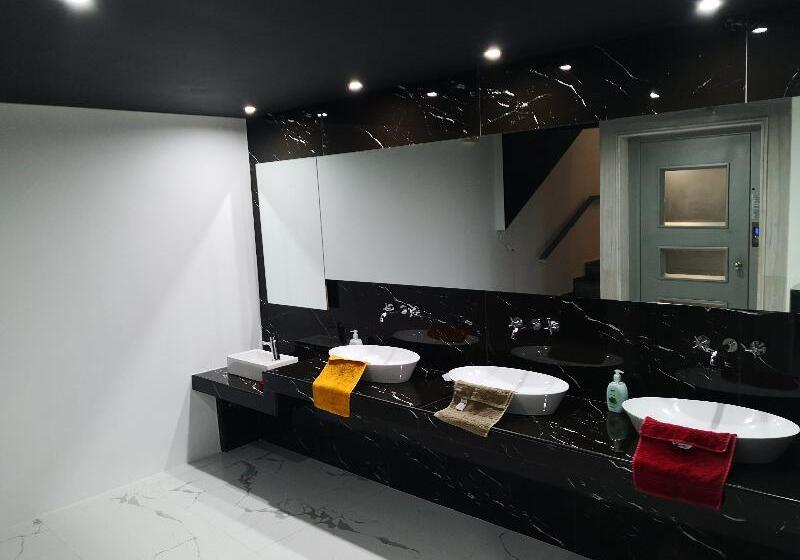 ホテル Thalia Deco City & Beach