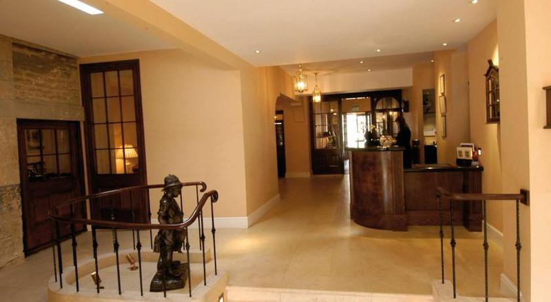 בית מלון כפרי The Haycock Manor