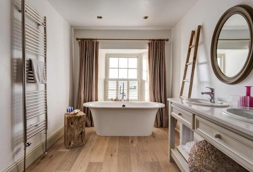 호텔 The Idle Rocks