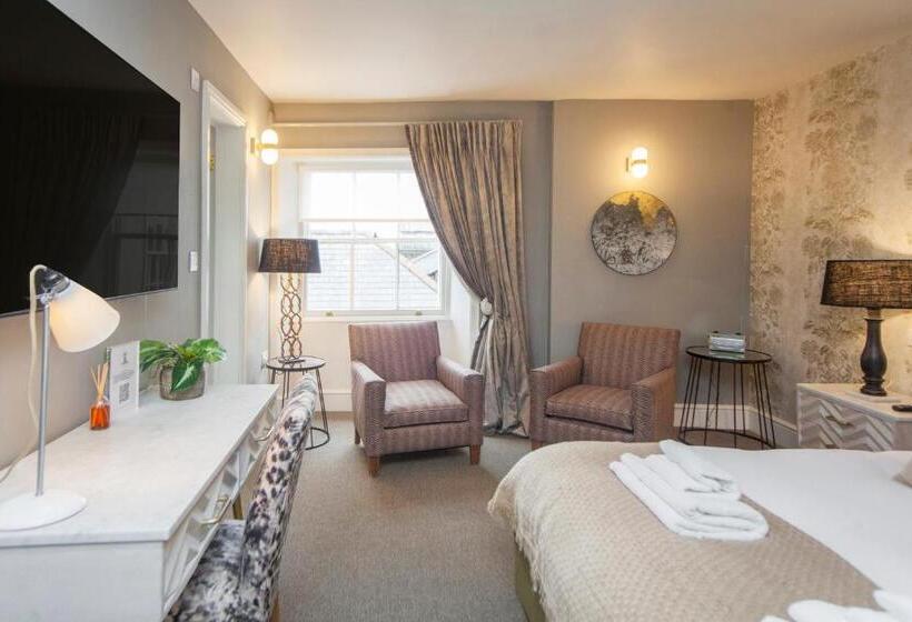 בית מלון כפרי The King's Arms