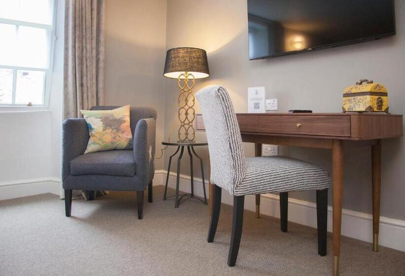 בית מלון כפרי The King's Arms