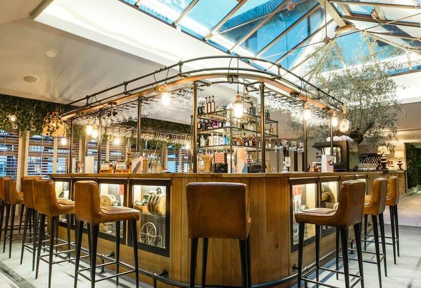 ホテル The Peninsula