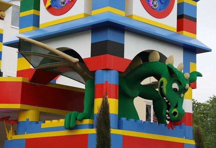 Отель The Pinewood