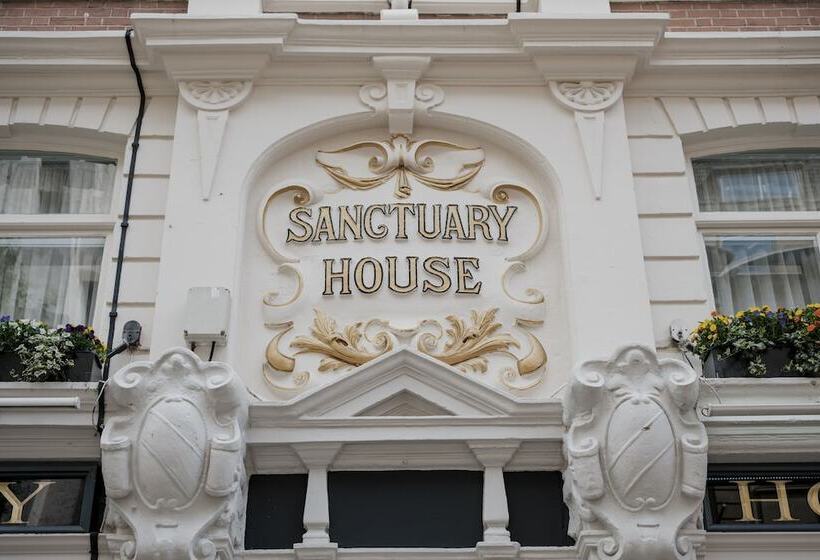 هتل The Sanctuary House