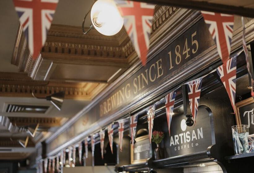 호텔 The Sanctuary House