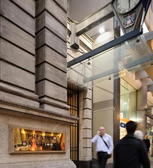 Hotel Treasury On Collins