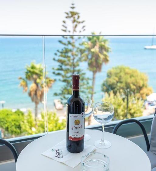 ホテル Triton Boutique