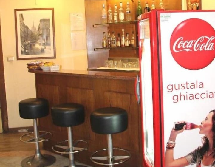 Отель Vecchia Milano