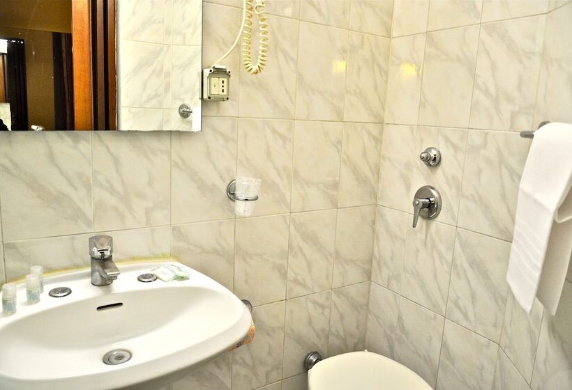 Отель Vecchia Milano