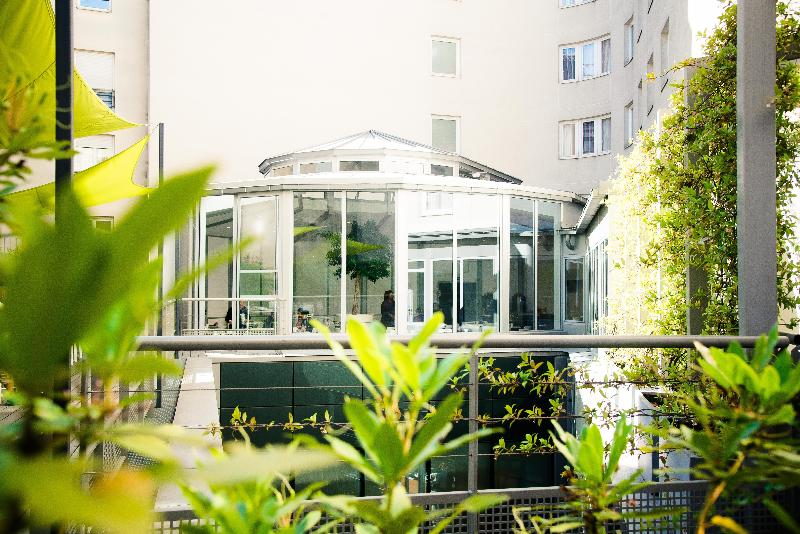 فندق Voco Paris   Porte De Clichy, An Ihg