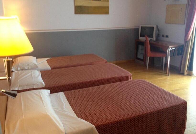 בית מלון כפרי West Florence