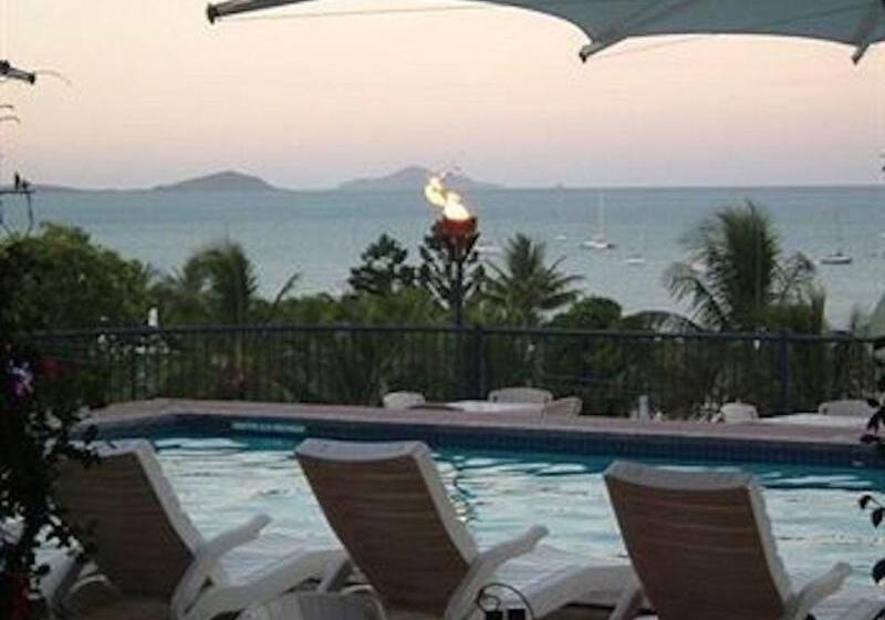 هتل Ocean Views At Whitsunday Terraces Resort