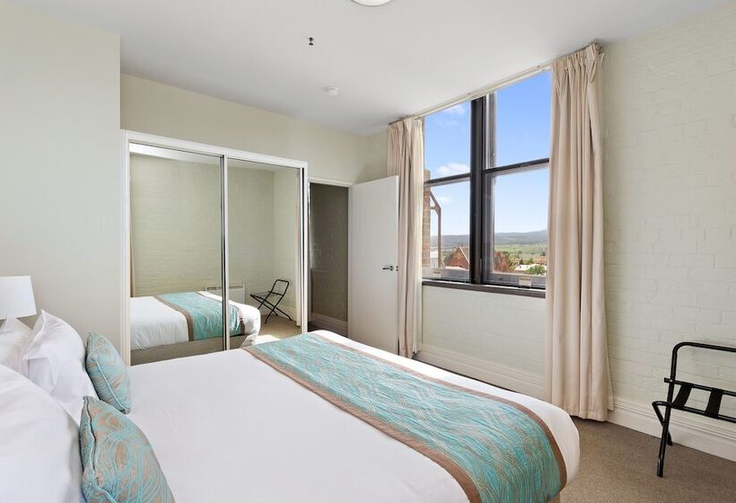 Launceston Central Apartment Hotel Official