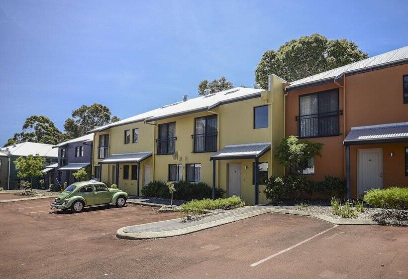 Leeuwin Apartments