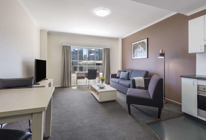 Oaks Sydney Goldsbrough Suites
