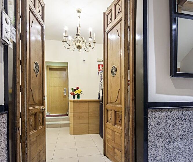 Hostal Inter Puerta del Sol