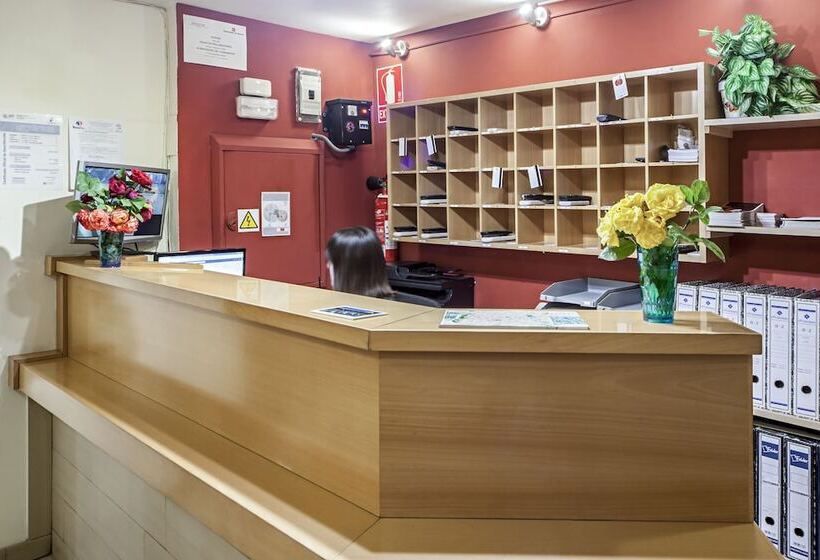 Hostal Inter Puerta del Sol