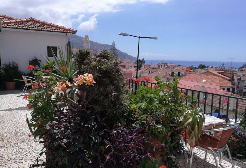 פנסיון Pensao Residencial Vila Teresinha