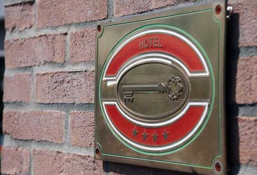 Point Hotel Conselve