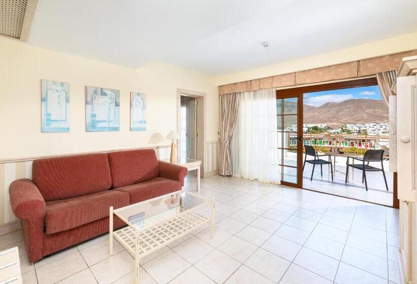 استراحتگاه Gran Castillo Tagoro Family & Fun Playa Blanca