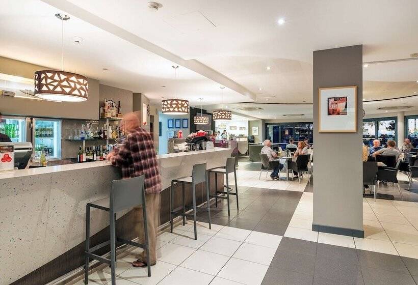 渡假胜地  Rydges Kalgoorlie