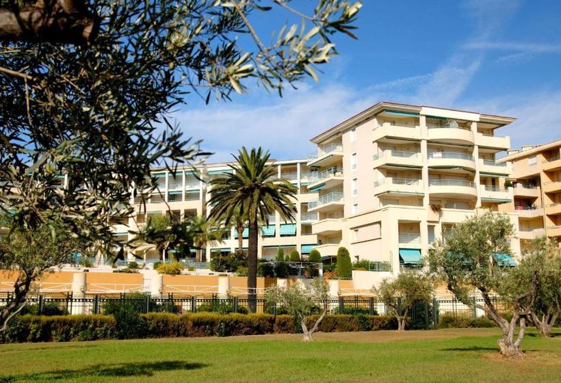 Résidence Odalys Les Pins Bleus