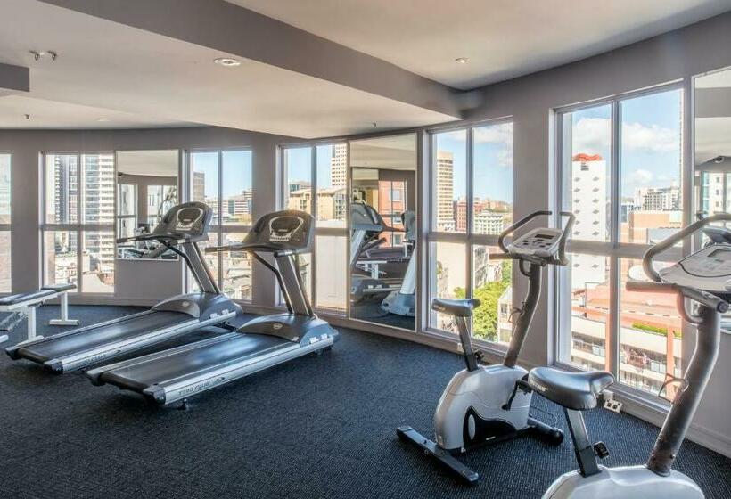 Seasons Darling Harbour Sydney Apartments