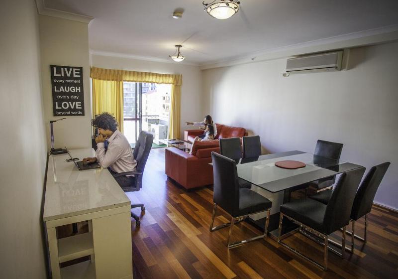 Starwest Apartments Alderney On Hay