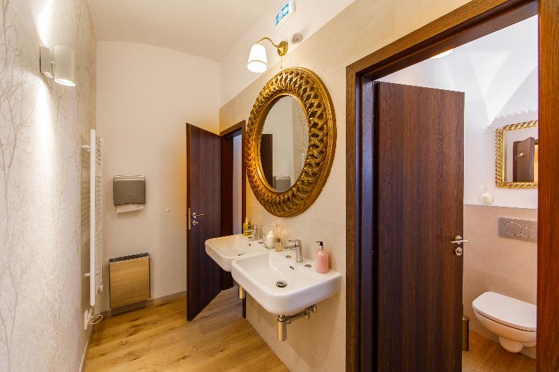 Beigli Hotel & Garden