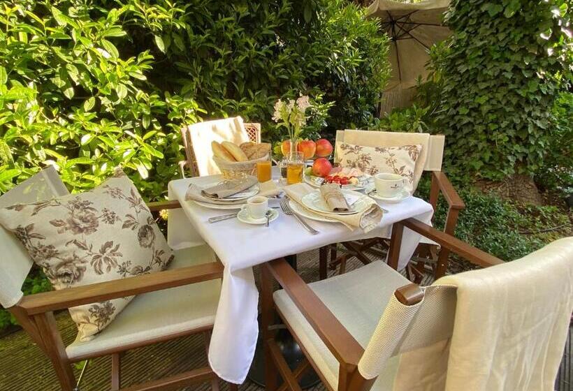 Beigli Hotel & Garden