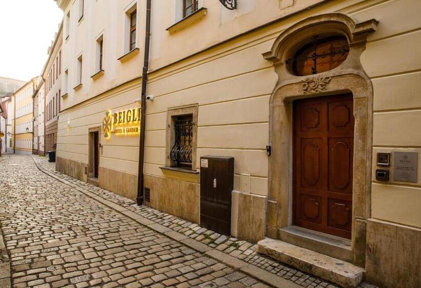 Beigli Hotel & Garden