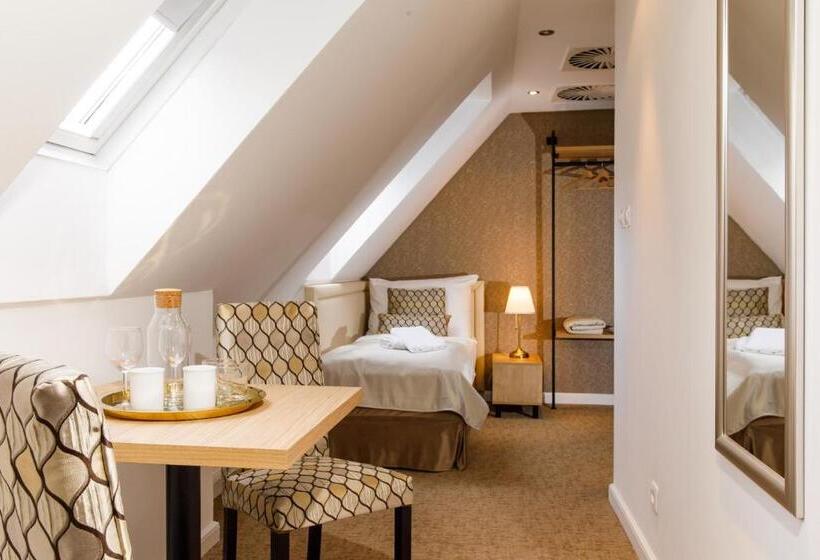 Beigli Hotel & Garden