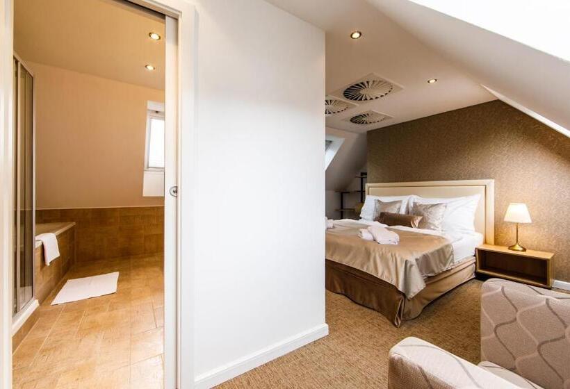 Beigli Hotel & Garden