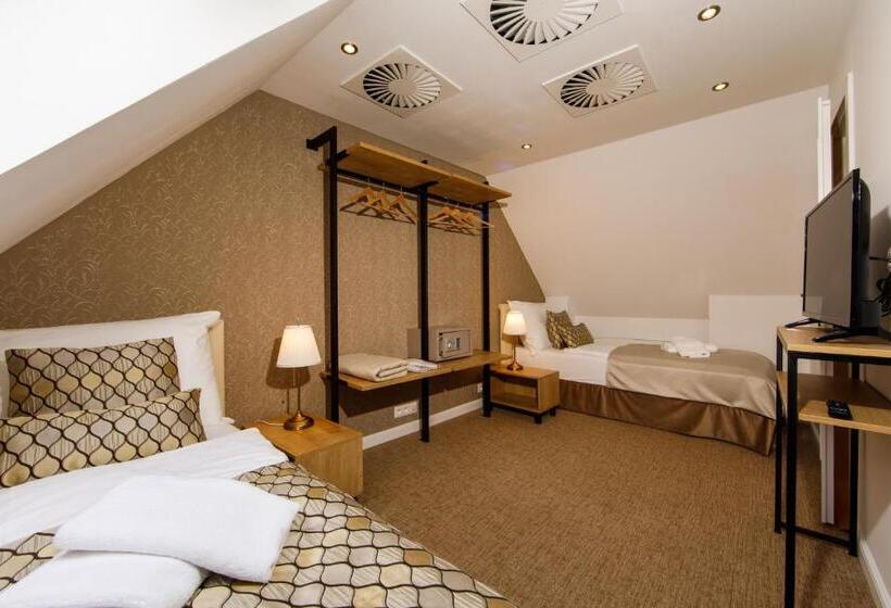 Beigli Hotel & Garden