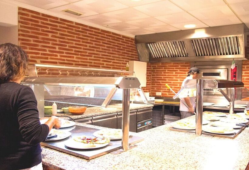 Fergus Club Carema Splash