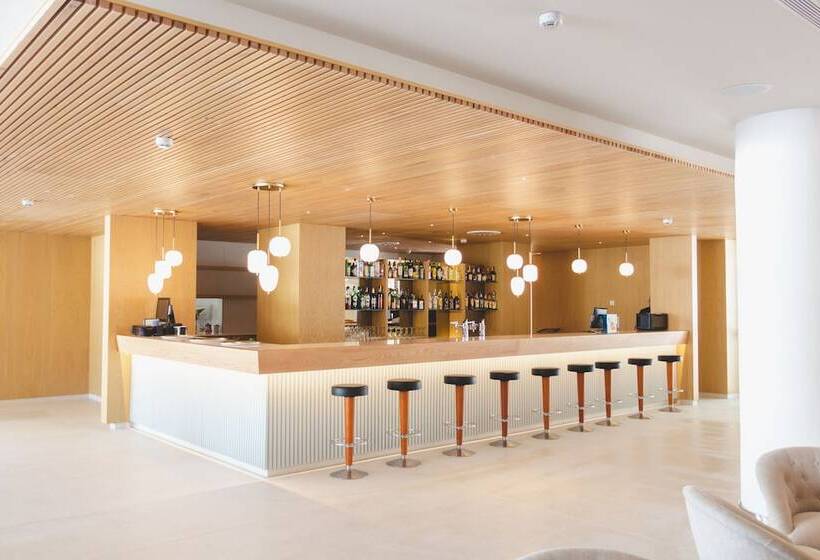 Hipotels Bahía Grande Aparthotel