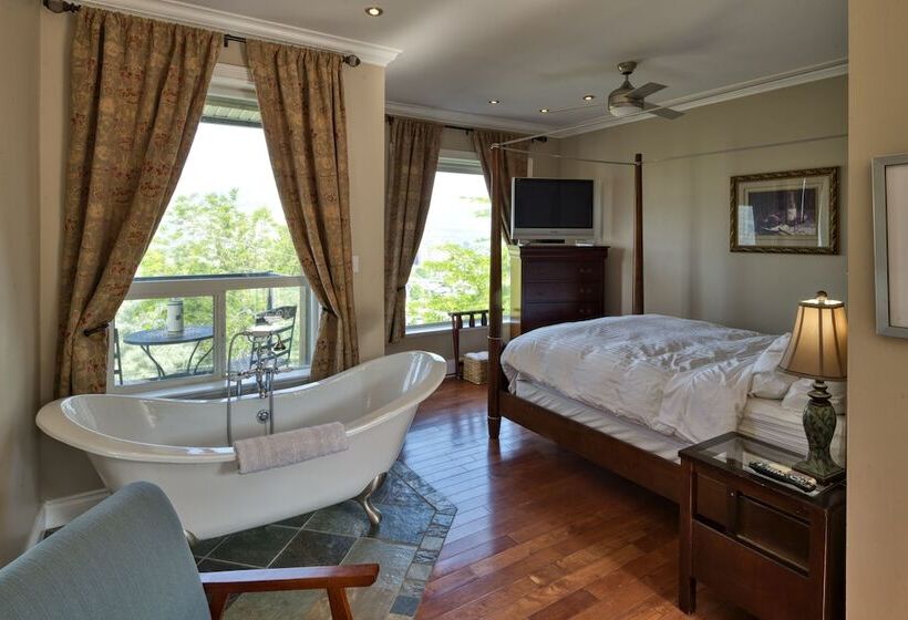 酒店 Above The Beach Guest Suites