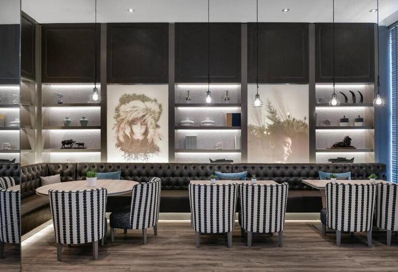 Ac Hotel Firenze By Marriott