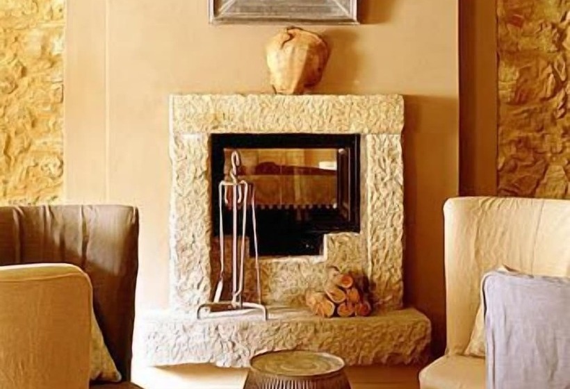 Отель Albergo L Ostelliere Villa Sparina Resort