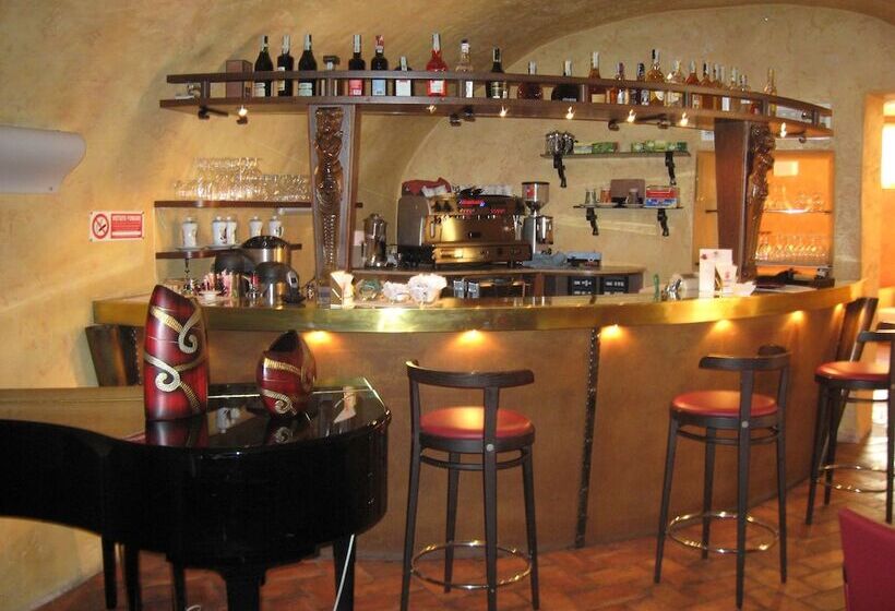 ホテル Albergo Venturelli