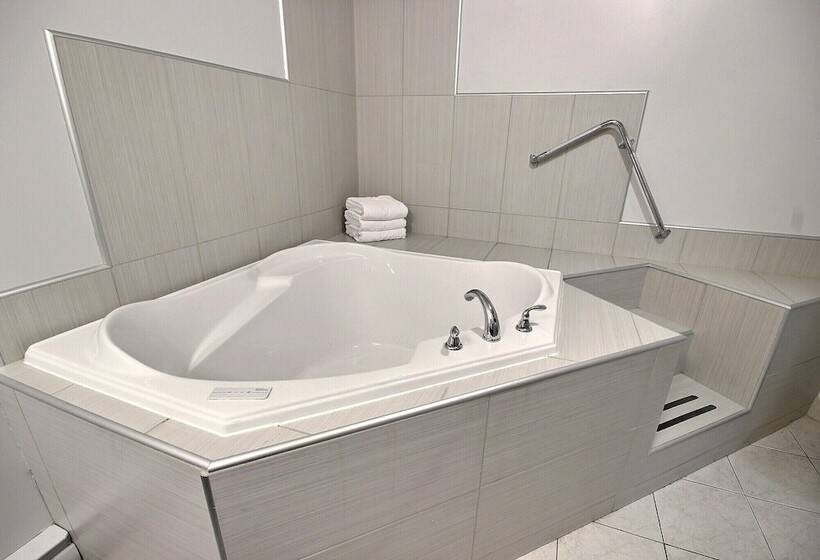 בית מלון כפרי Albert Par G5