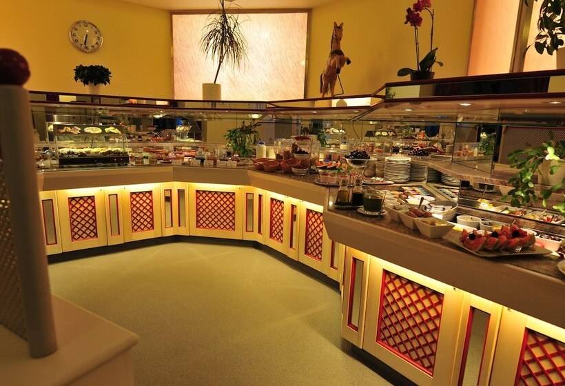 هتل Ambassador Thecontinents