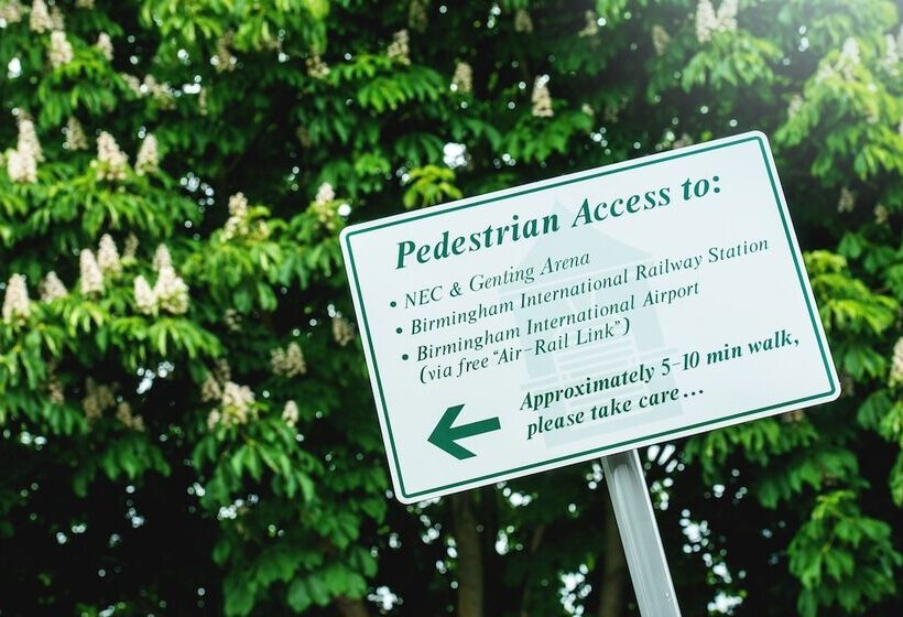 Arden Hotel And Leisure Club