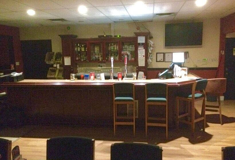 فندق Barriere Motor Inn