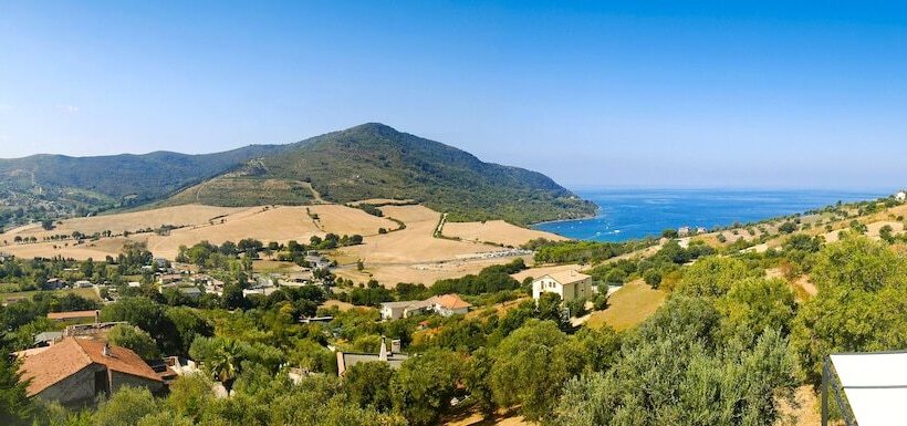 Отель B&b Baia Di Trentova