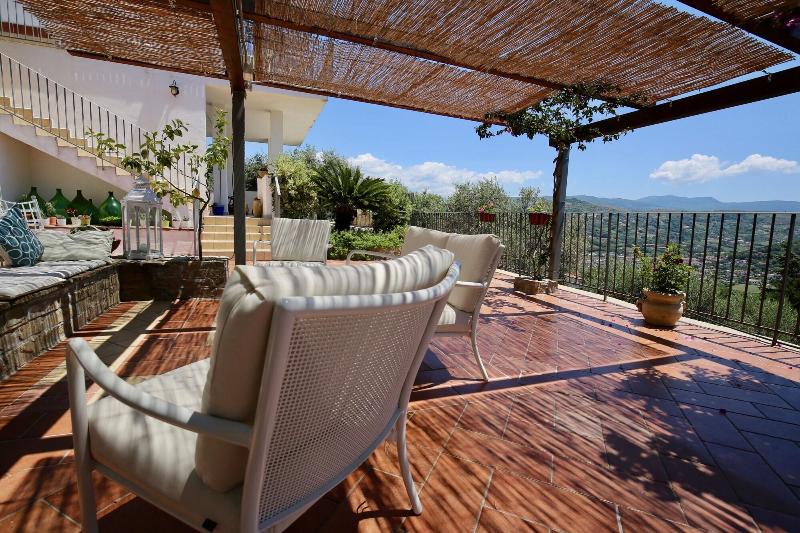 Отель B&b Baia Di Trentova