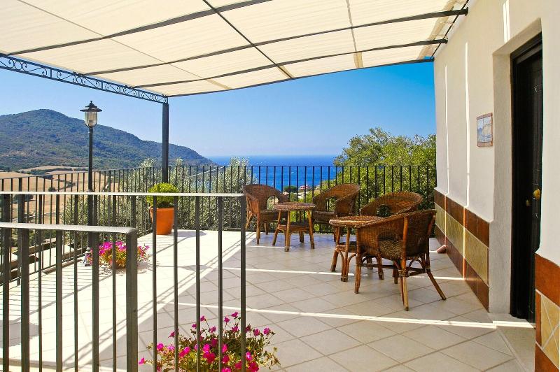 Отель B&b Baia Di Trentova