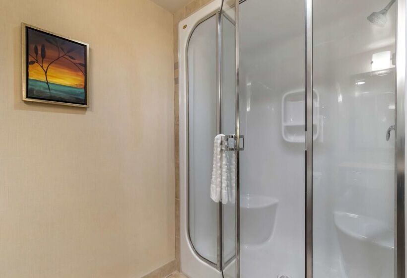 فندق Best Western Cold Lake Inn