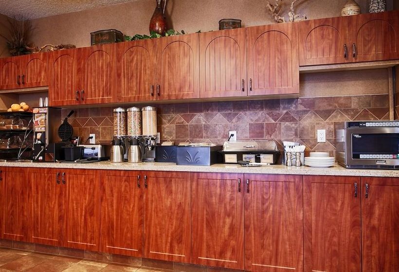 בית מלון כפרי Best Western Diamond Inn